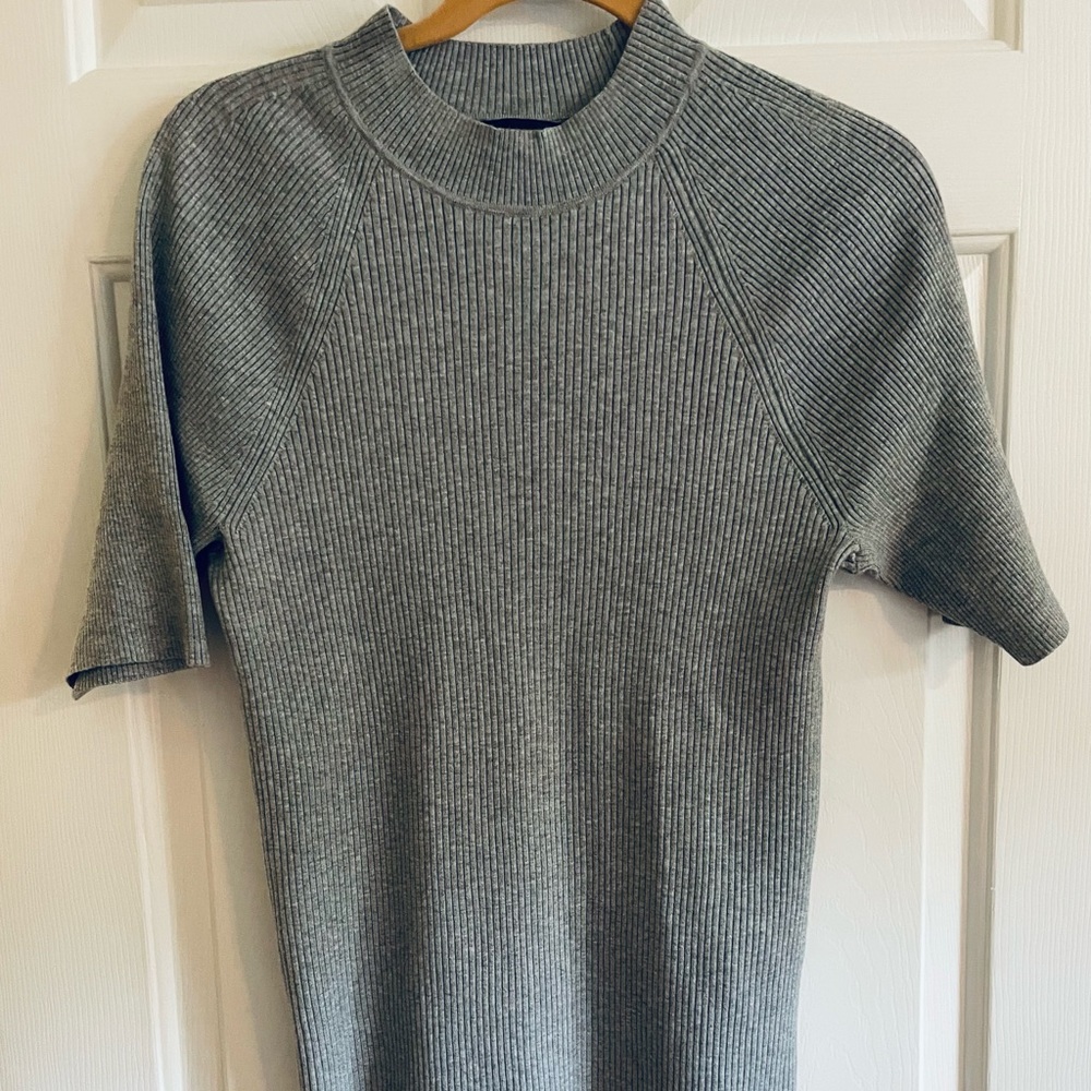 Mock neck short sleeve sweater